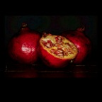 Pomegranate_Oct 18 09_5802_1vx_2x2
